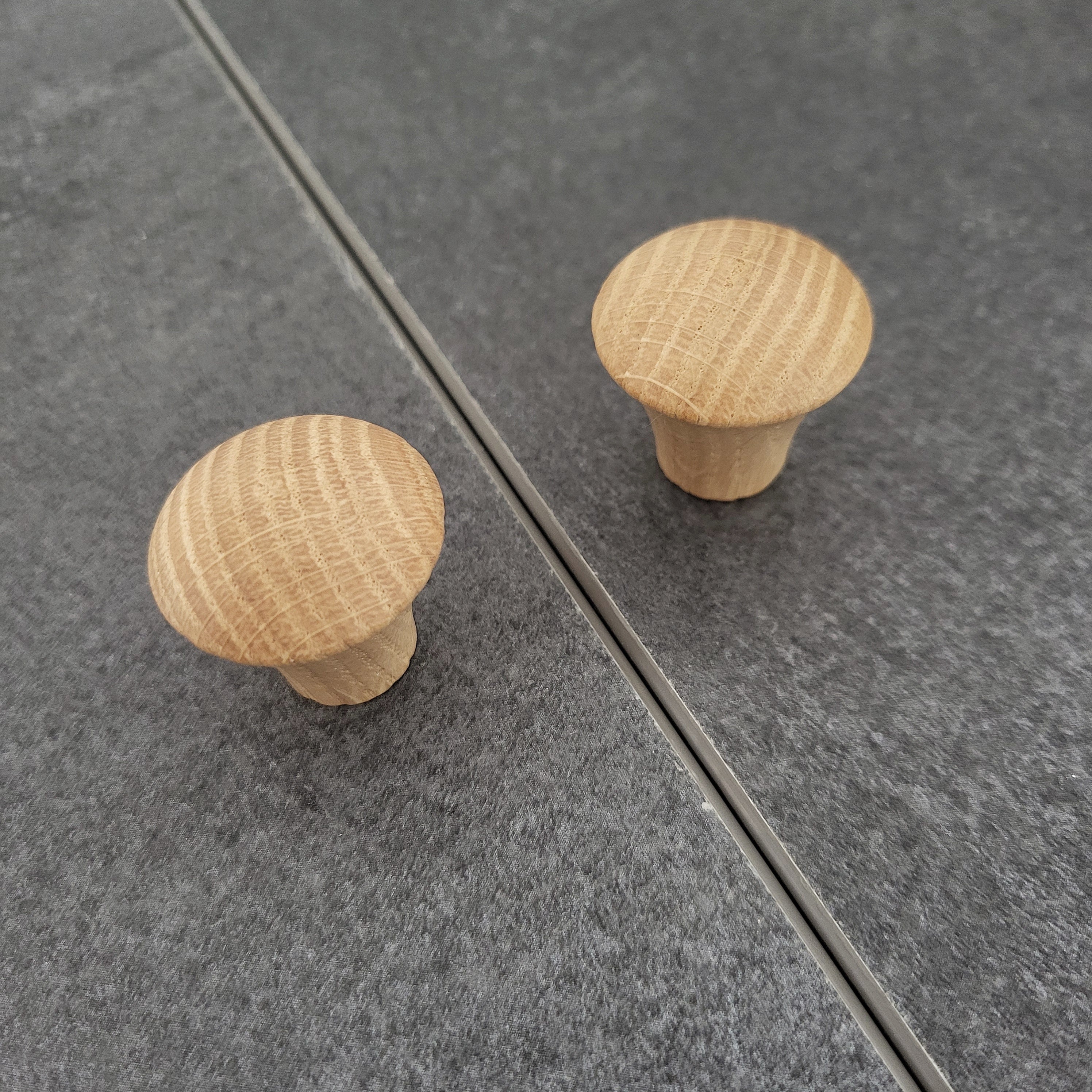 Wooden cabinet knobs