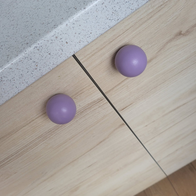 Lilac knobs for kids room