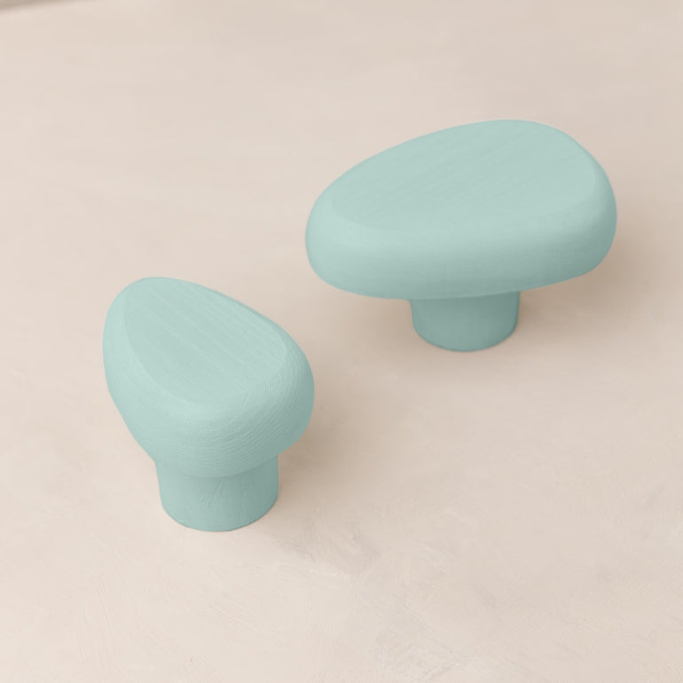 Two sizes of mint wall hooks 