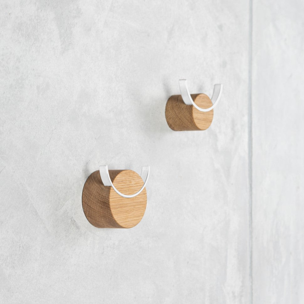 Double wall hooks with white metal