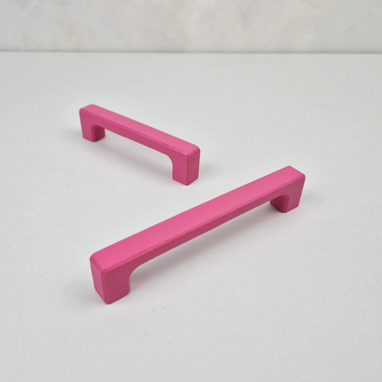 girls room furniture handles